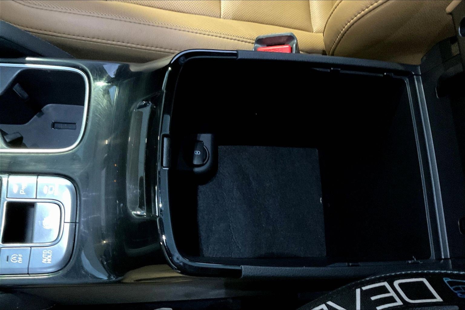 Used 2020 Kia Telluride SX image 16