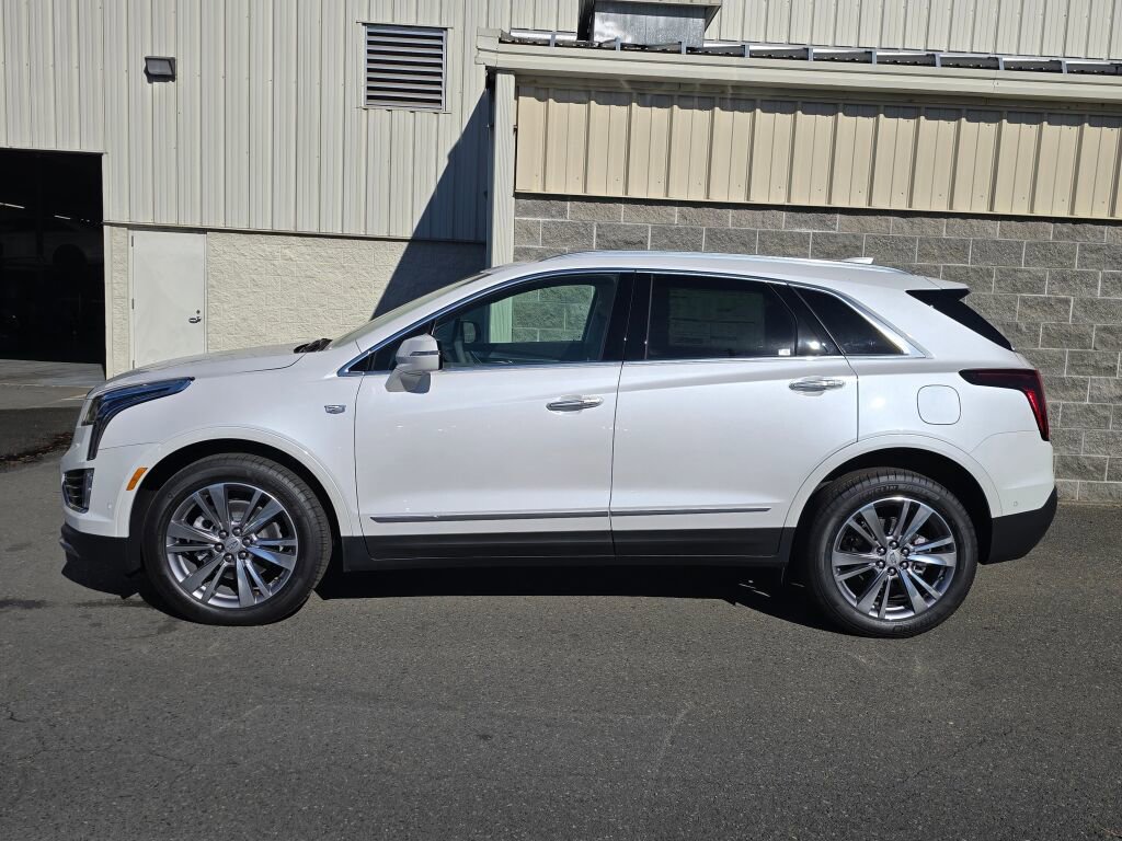 New 2025 Cadillac XT5 Premium Luxury w/ Technology Package image 3