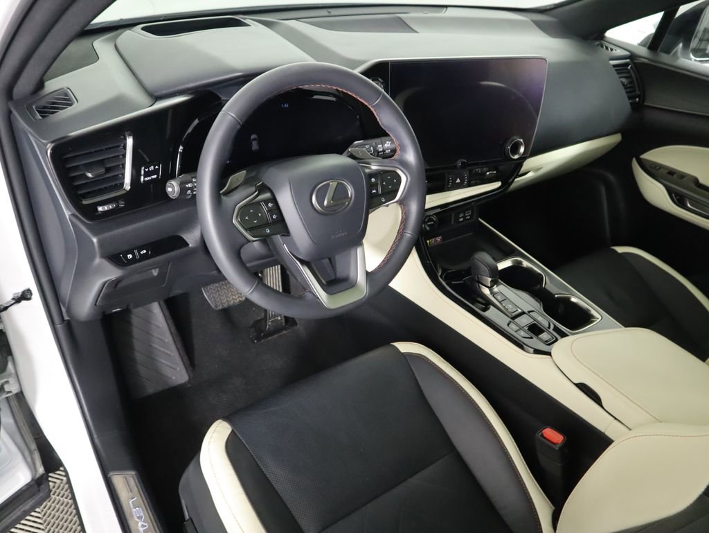 Certified 2024 Lexus NX 300h AWD w/ Luxury Package image 9