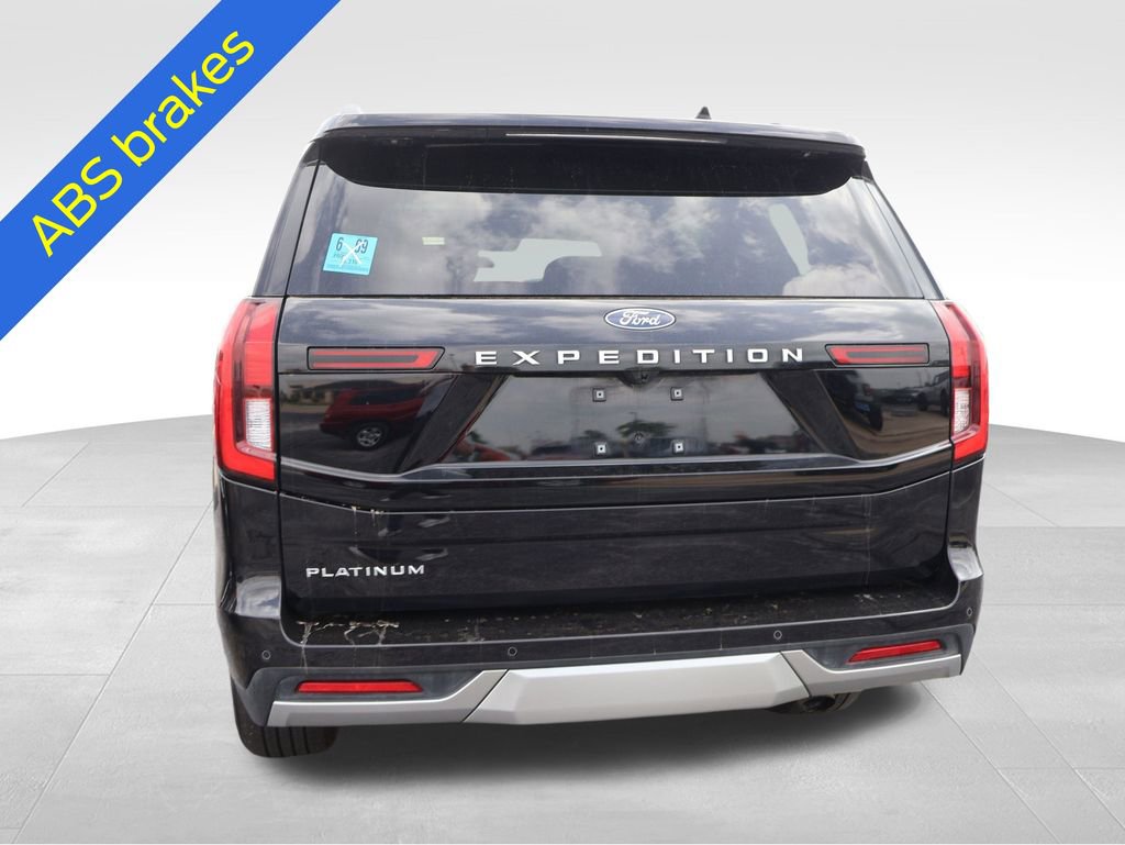 Used 2025 Ford Expedition Platinum AWD/4WD image 8