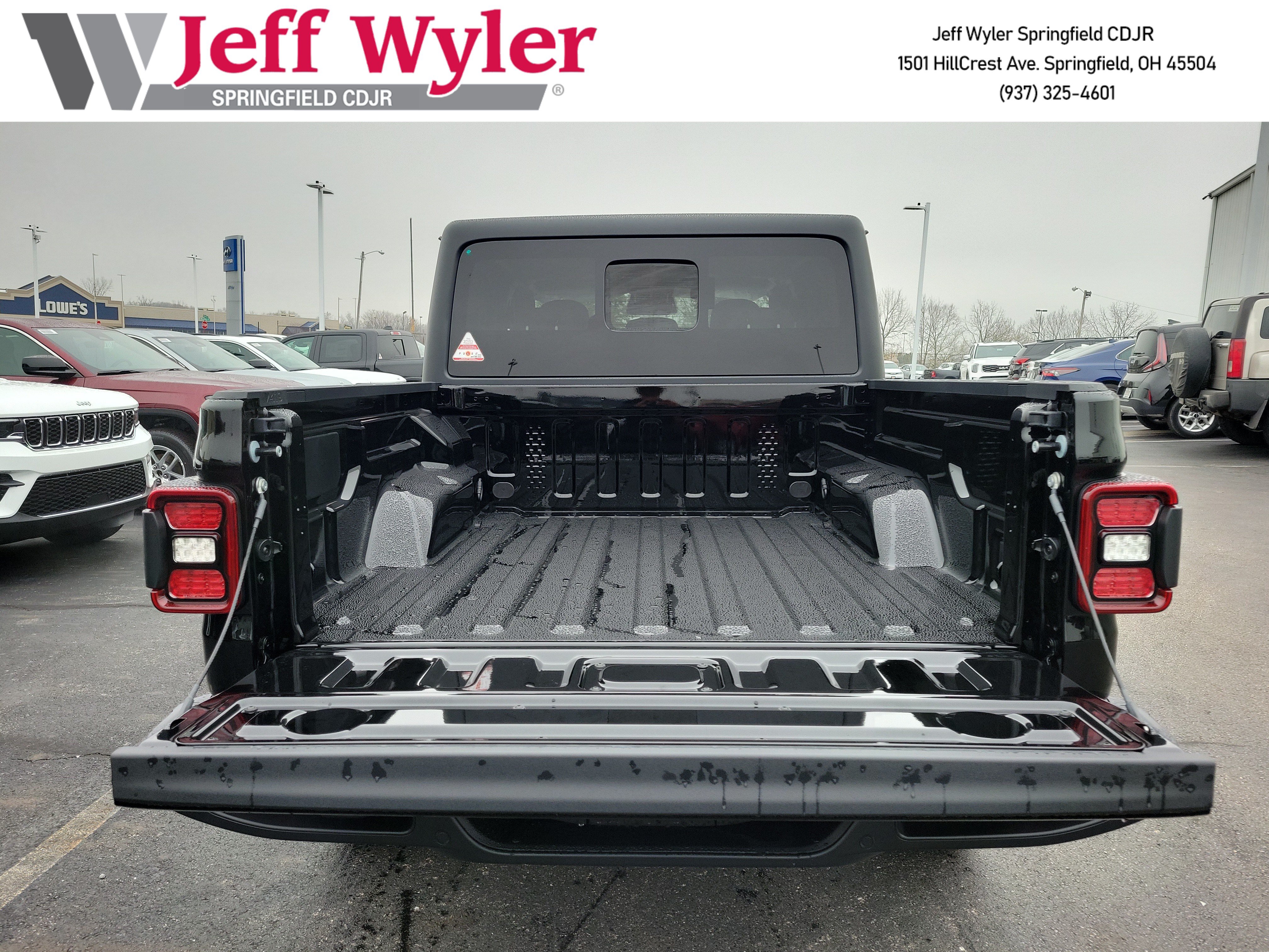 New 2026 Jeep Gladiator Sport AWD/4WD image 5