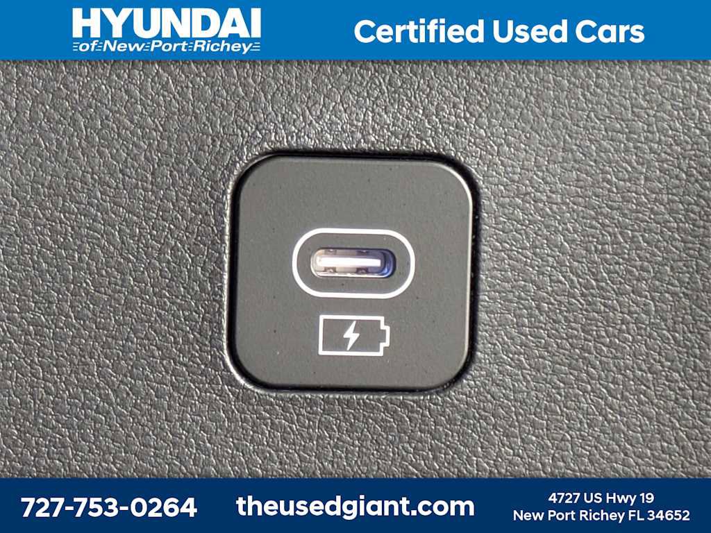 Used 2026 Hyundai Santa Fe Limited image 20