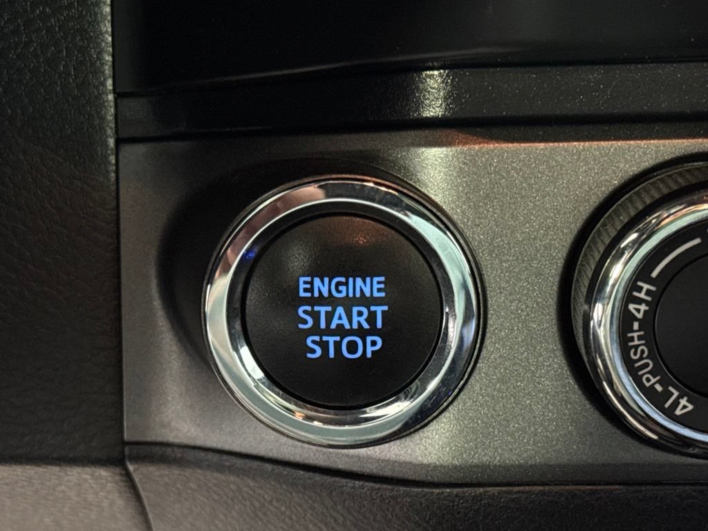 Used 2021 Toyota Tacoma TRD Pro AWD/4WD image 23