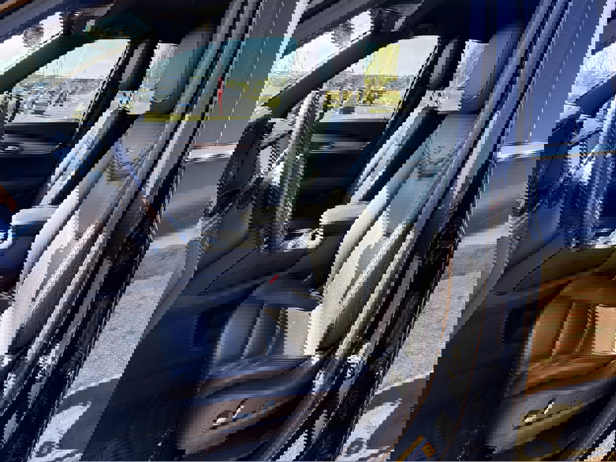 Used 2022 Cadillac XT5 Luxury image 26