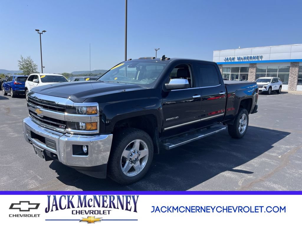 Used 2019 Chevrolet Silverado 2500 LTZ w/ LTZ Plus Package AWD/4WD video 1
