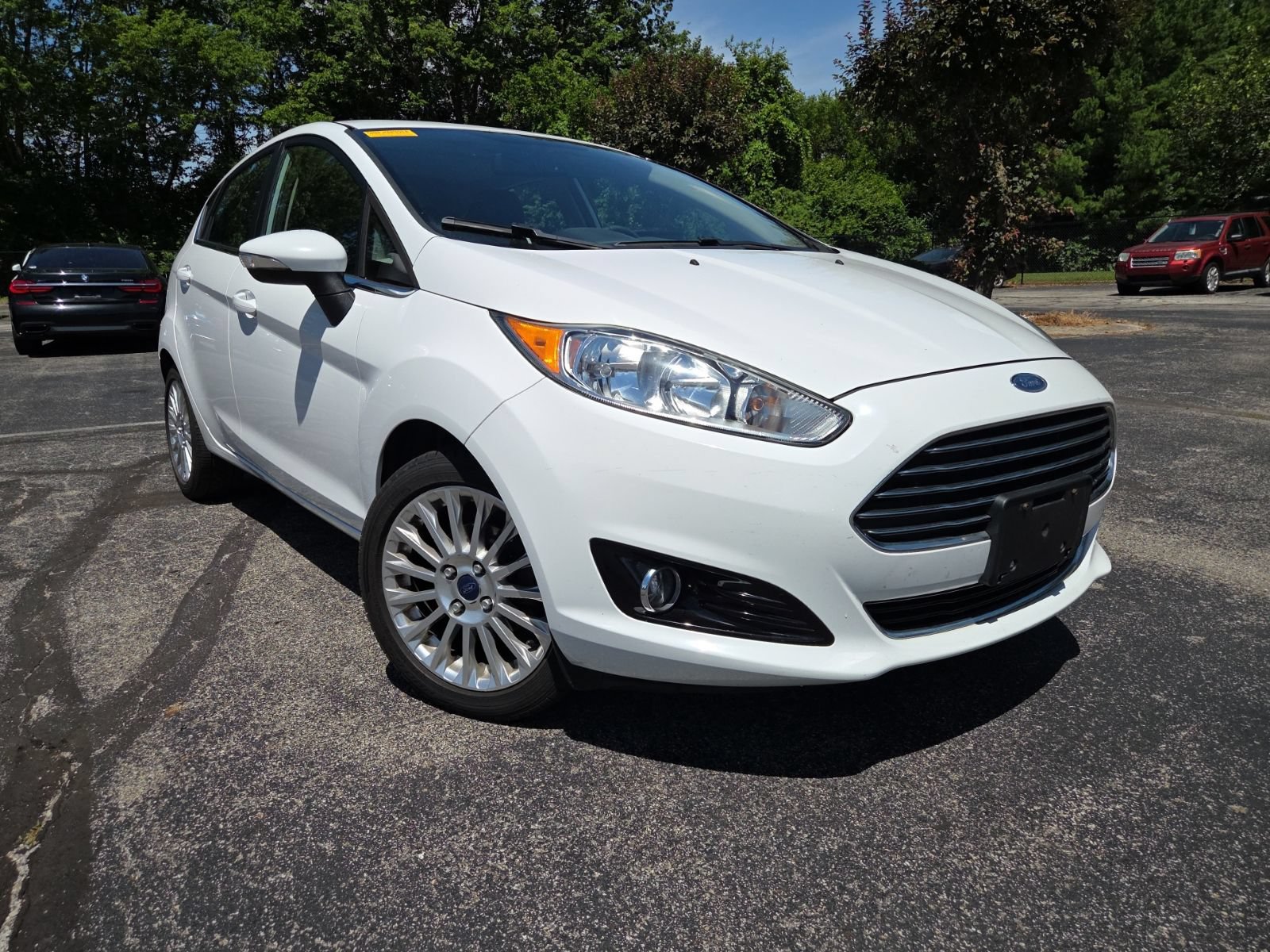Used 2014 Ford Fiesta Titanium FWD image 21