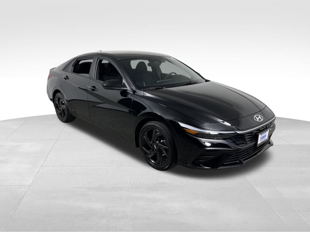 New 2026 Hyundai Elantra Sport image 7