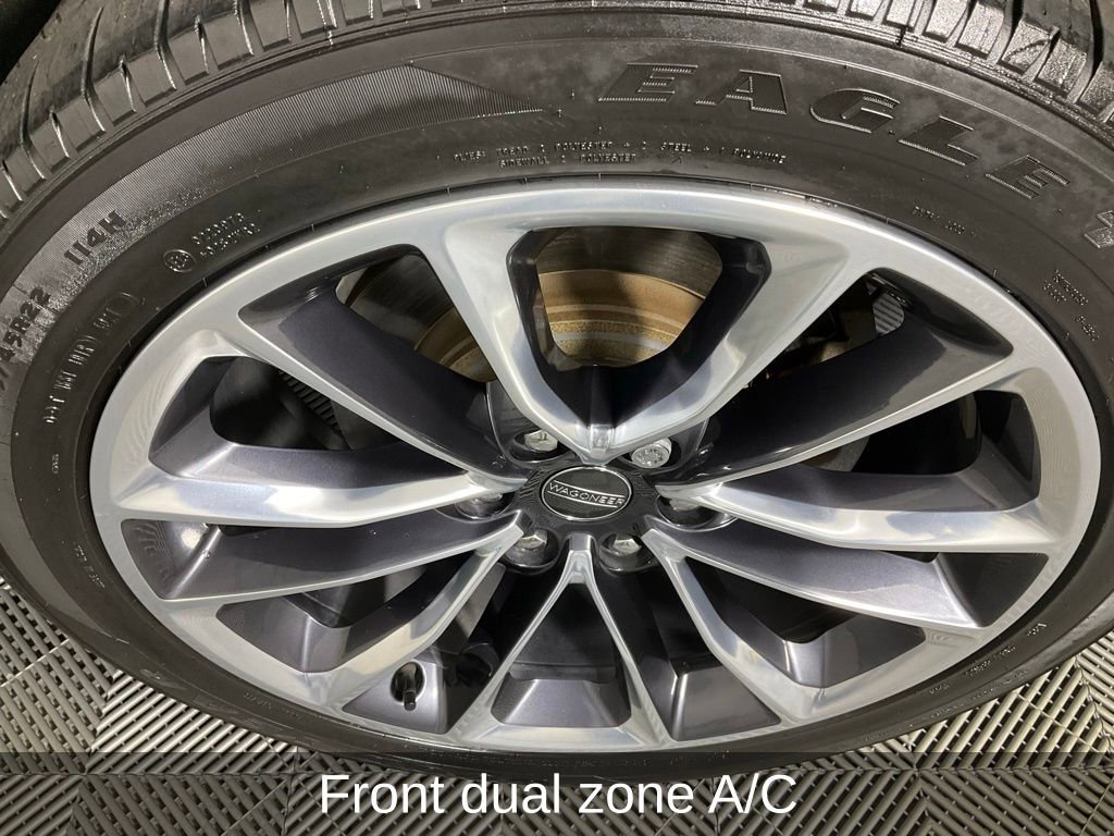 Used 2022 Jeep Wagoneer Series II w/ Premium Group I image 11