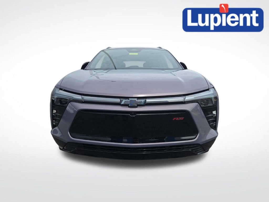 Used 2025 Chevrolet Blazer EV RS AWD/4WD image 9