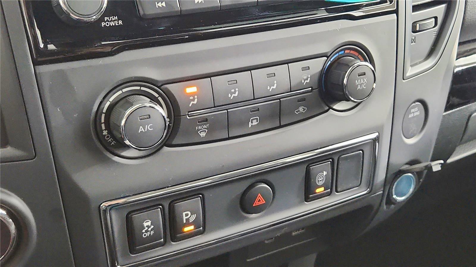 Certified 2024 Nissan Titan SV image 37