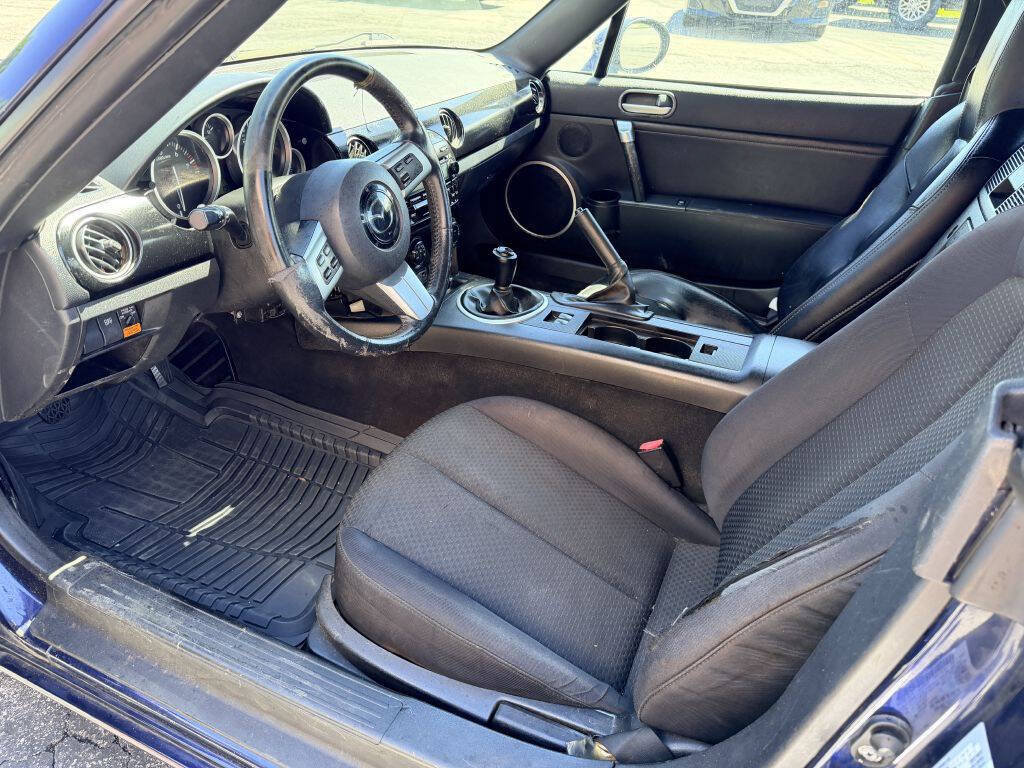 Used 2008 MAZDA MX-5 Miata Grand Touring w/ Premium Pkg RWD image 6