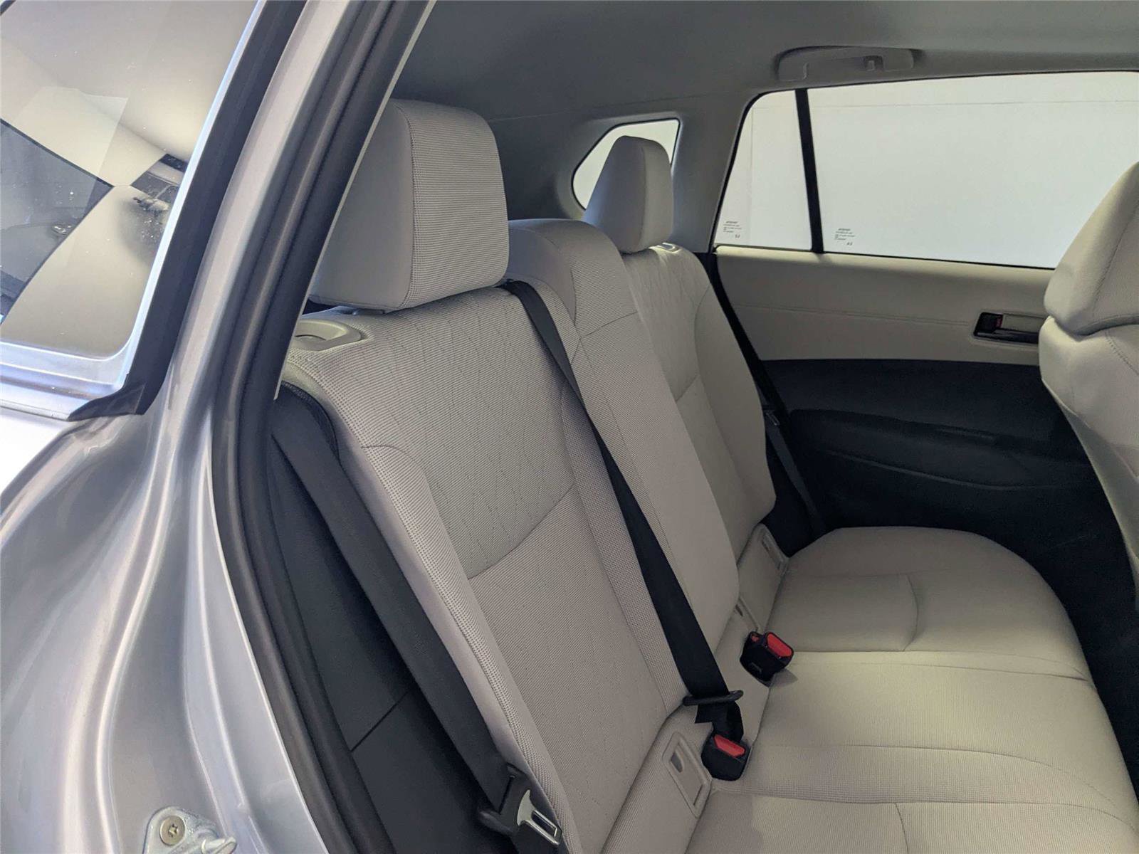 Certified 2024 Toyota Corolla Cross LE w/ Moonroof Package image 9