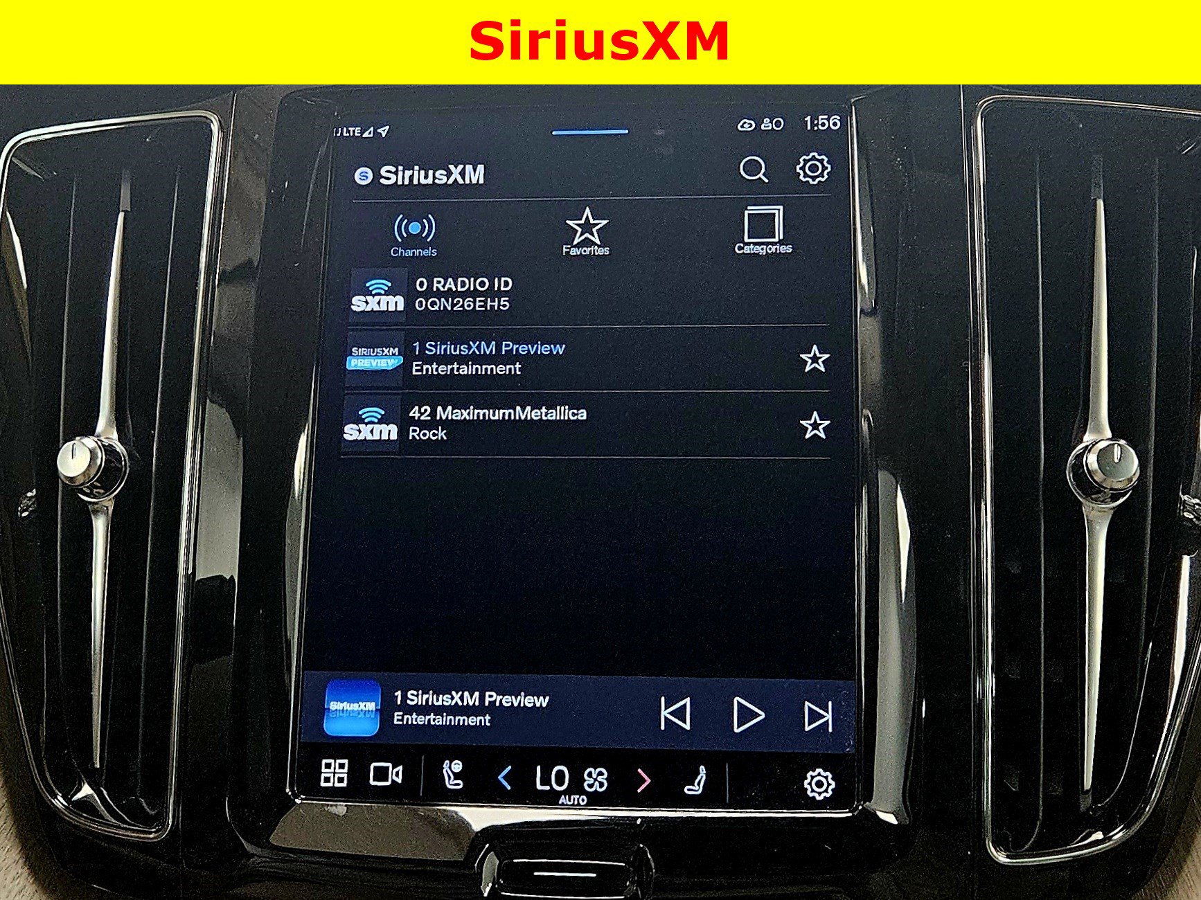 Used 2023 Volvo XC60 B5 Plus w/ Climate Package AWD/4WD image 18