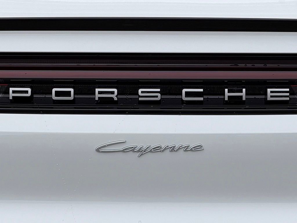 New 2026 Porsche Cayenne Coupe image 28