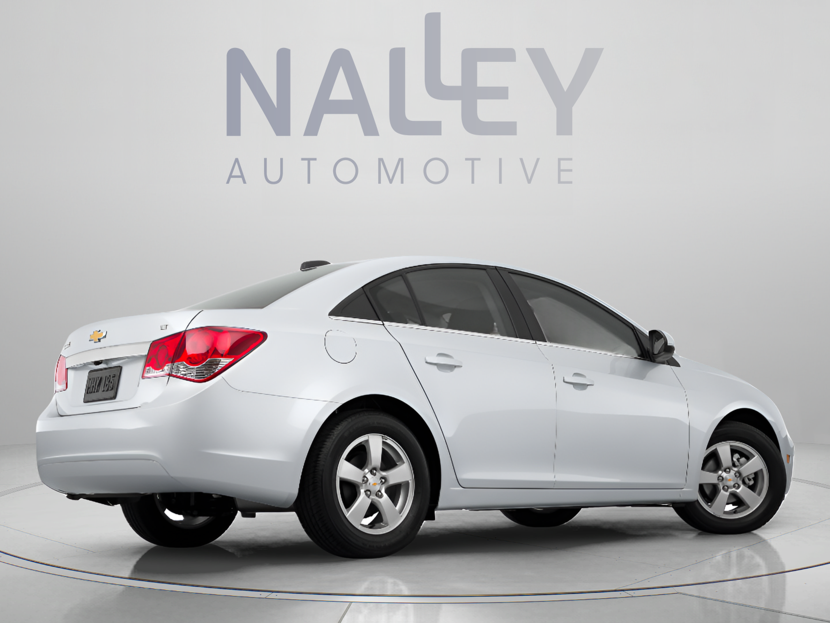 Used 2015 Chevrolet Cruze LT w/ Technology Package FWD image 5