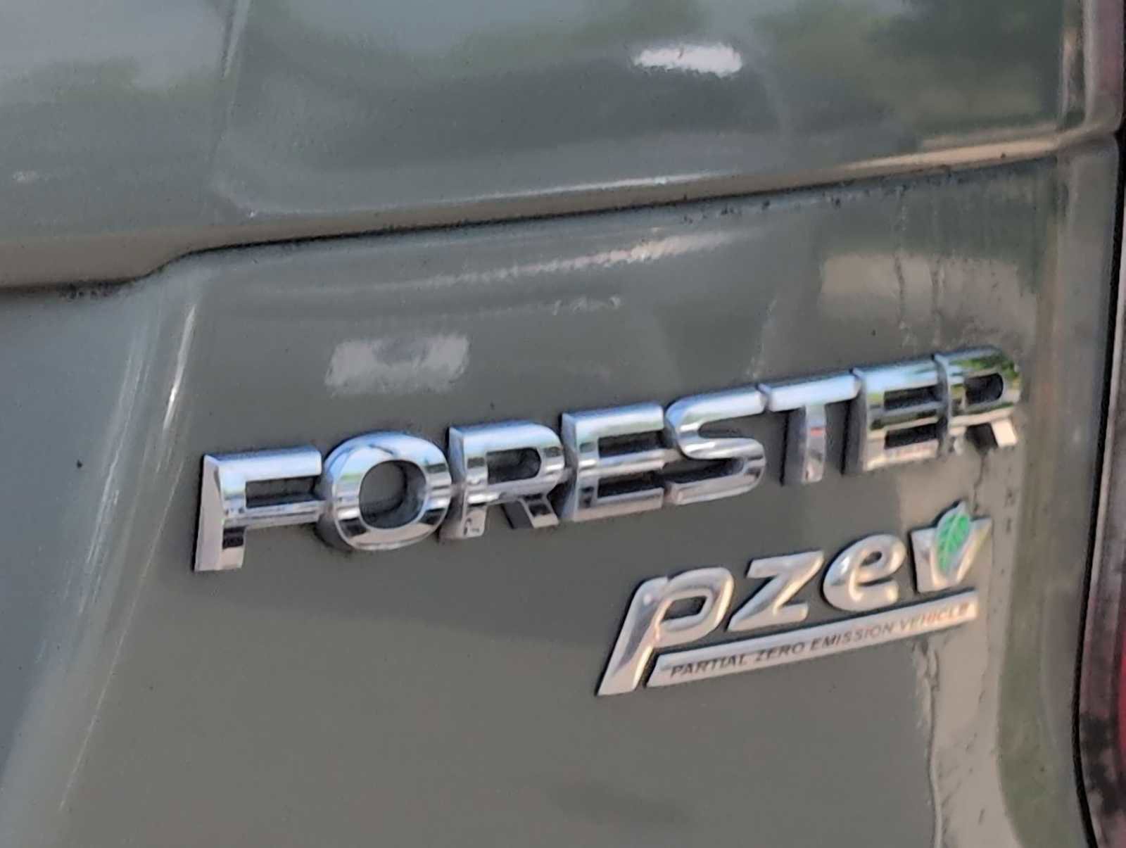 Used 2014 Subaru Forester 2.5i Limited AWD/4WD image 13