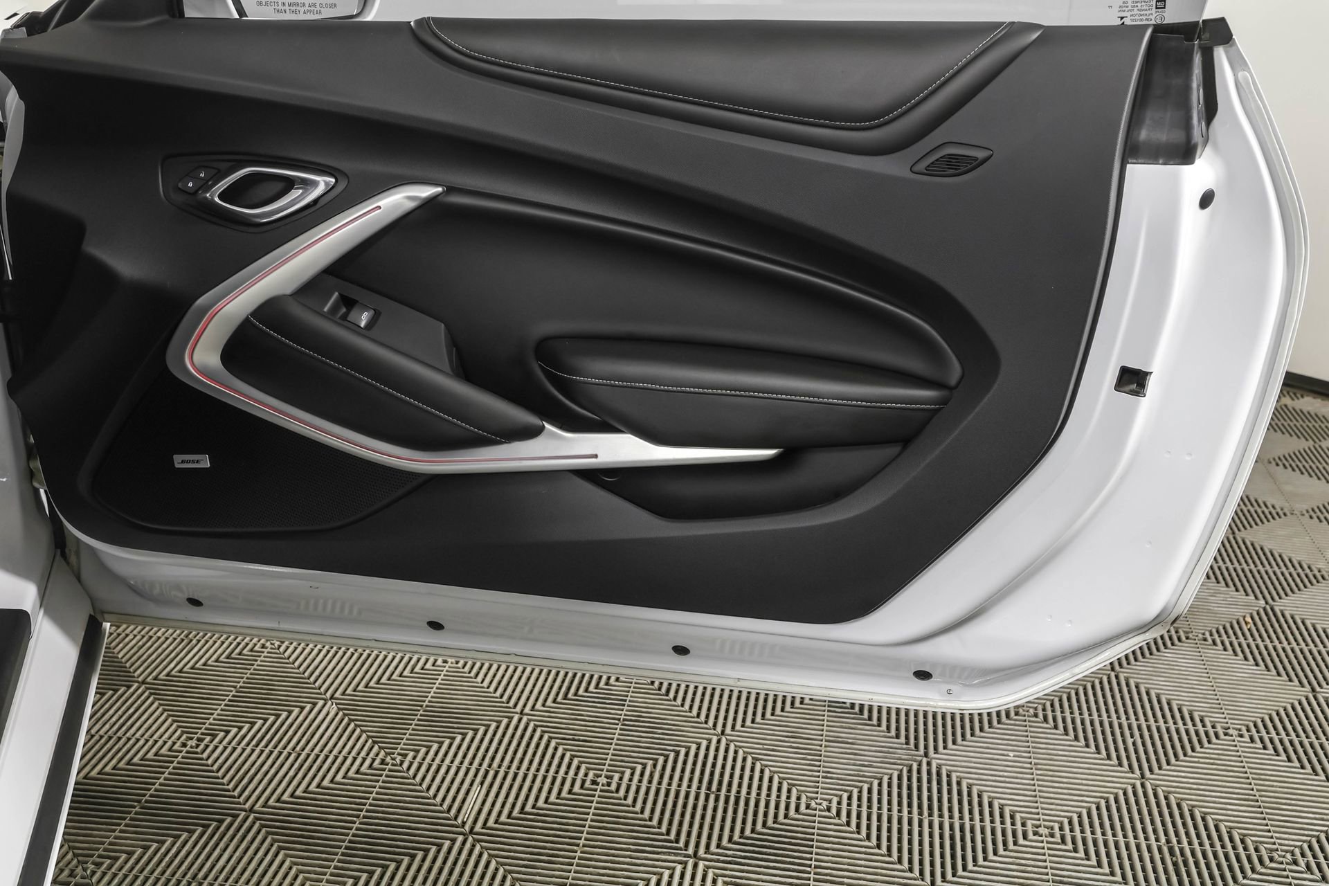 Used 2018 Chevrolet Camaro SS image 44