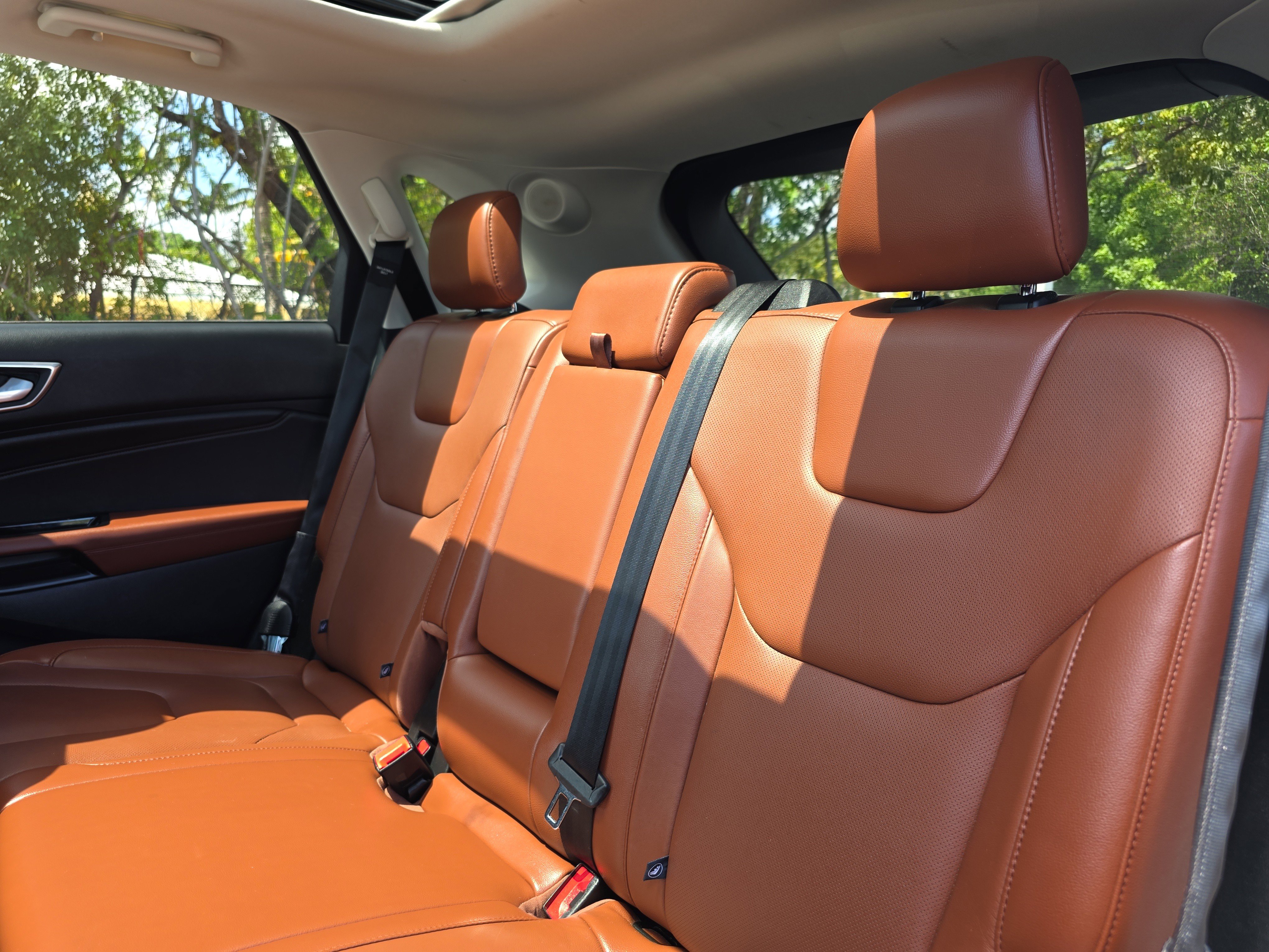 Used 2018 Ford Edge Titanium w/ Equipment Group 302A image 15