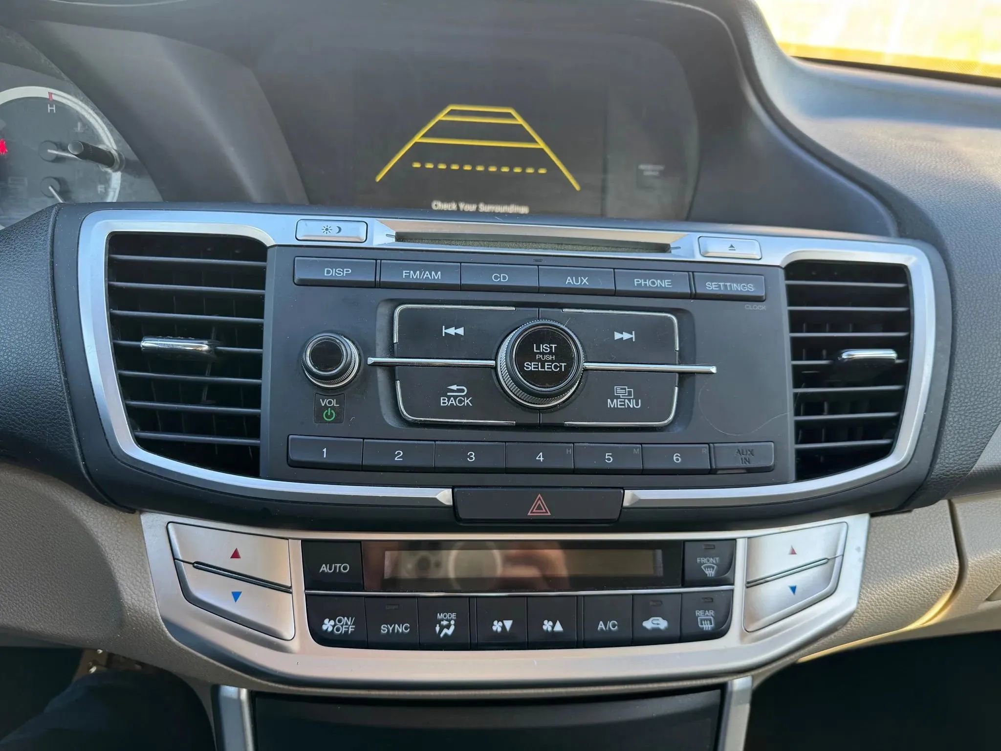 Used 2015 Honda Accord LX image 33