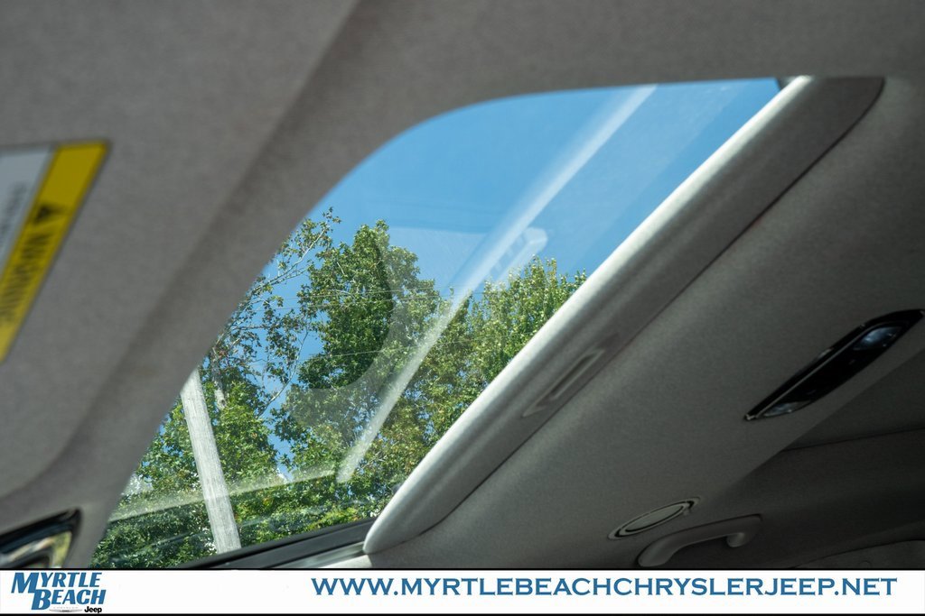 Used 2022 Hyundai Palisade Limited w/ Cargo Package image 19