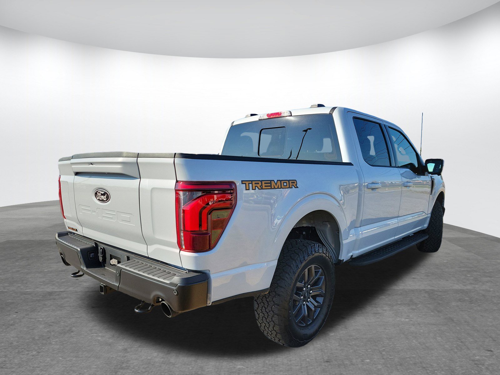 Used 2025 Ford F150 Tremor w/ Equipment Group 402A High image 5