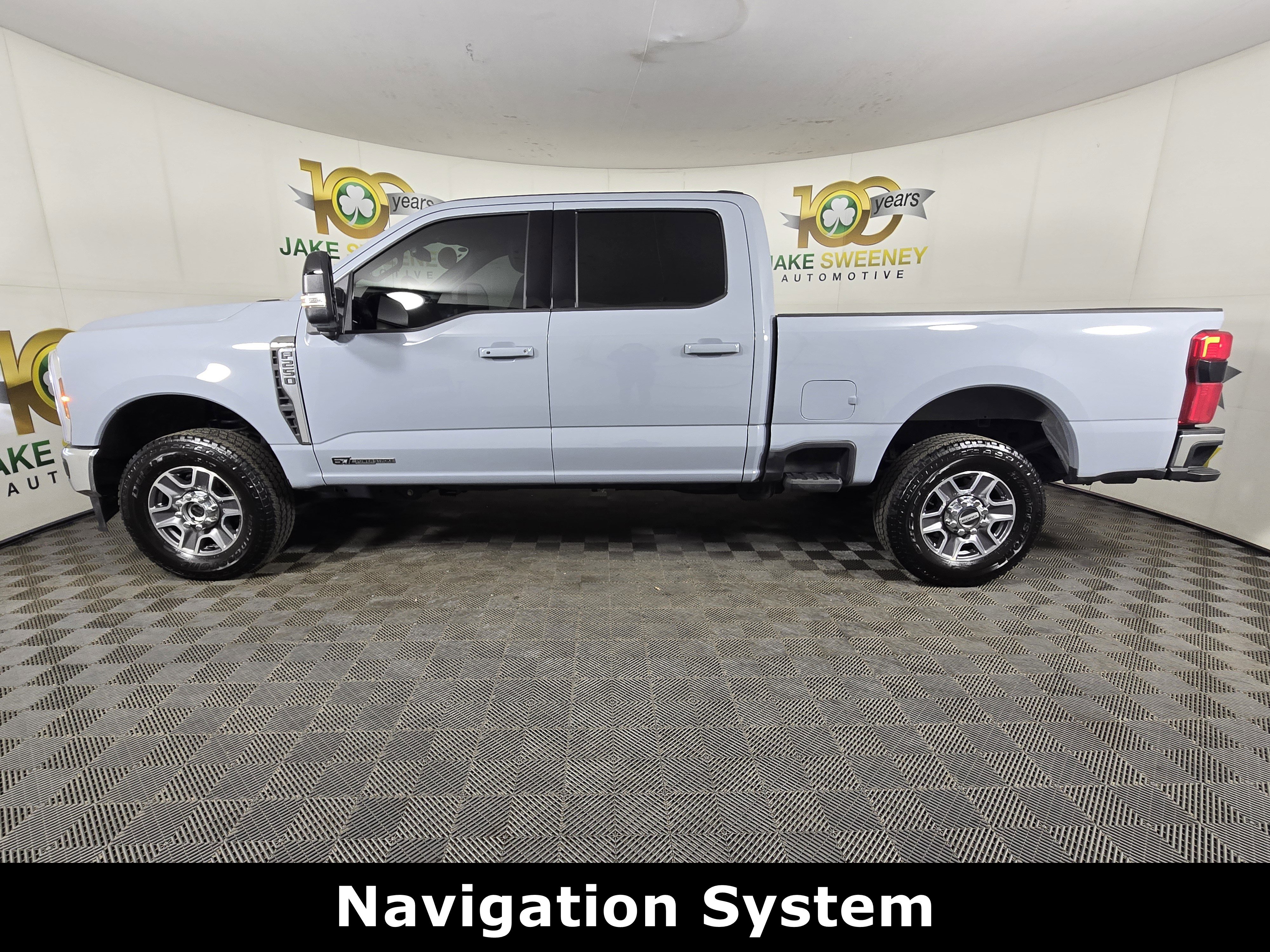 Used 2025 Ford F250 Lariat AWD/4WD image 6