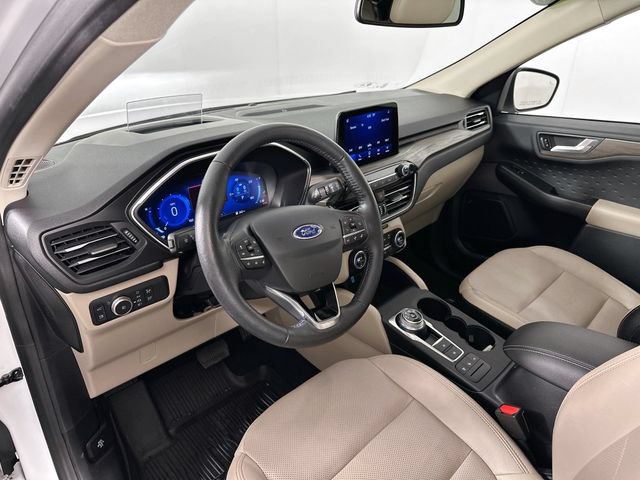 Used 2020 Ford Escape Titanium w/ Titanium Premium Package 2.0 AWD/4WD image 22