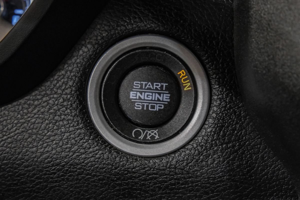 Used 2024 RAM 3500 Tradesman w/ Chrome Appearance Group AWD/4WD image 20