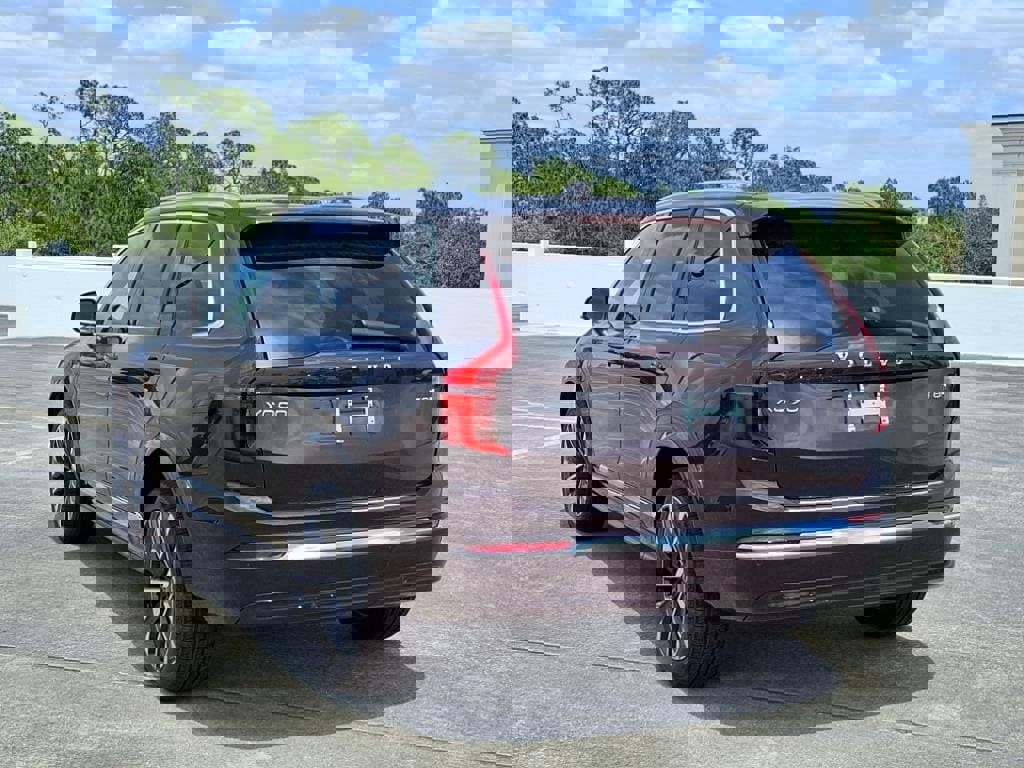 New 2025 Volvo XC90 T8 Core w/ Protection Package Premier image 5