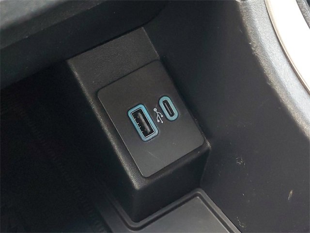 Certified 2024 Ford Edge ST-Line image 24