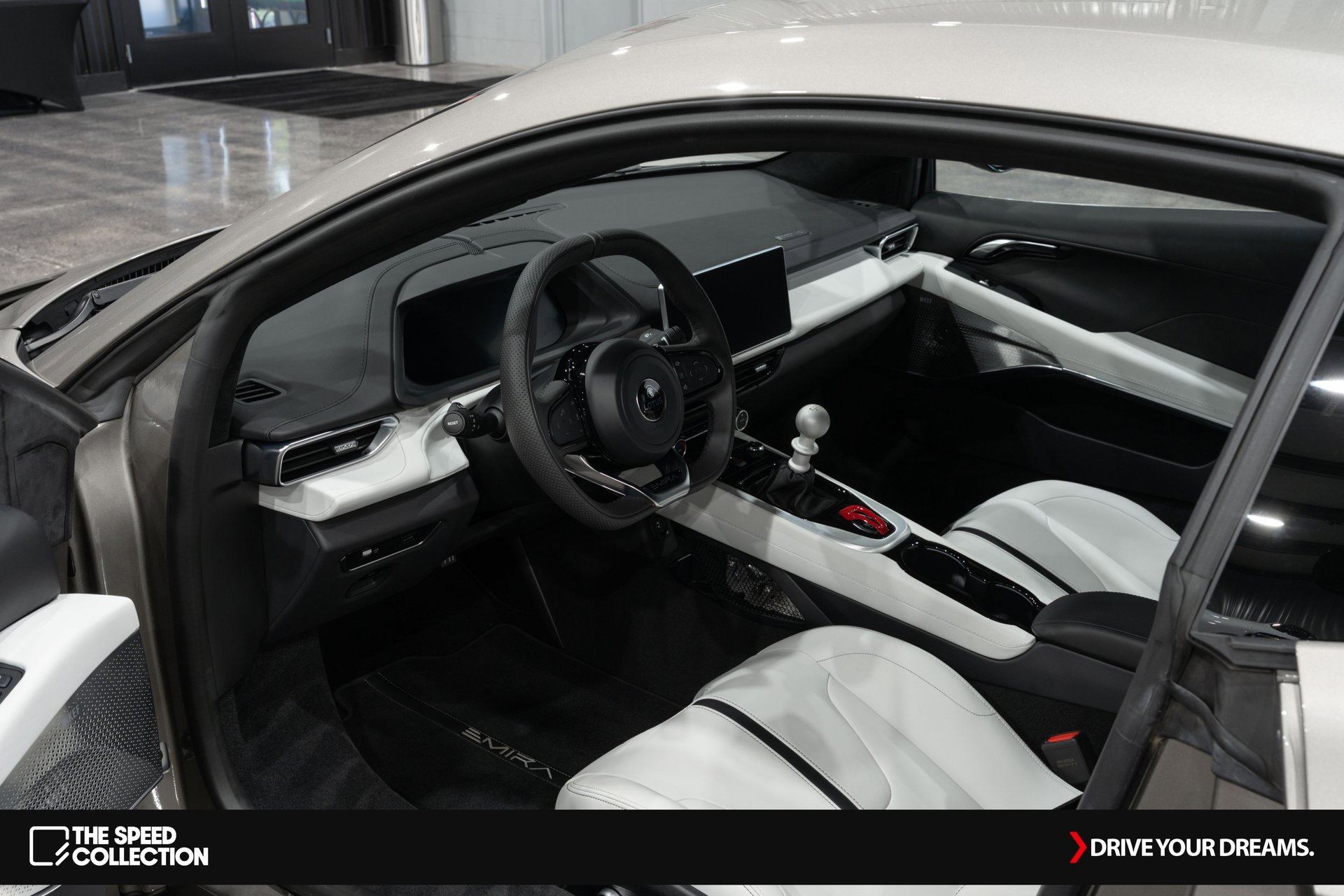 Used 2024 Lotus Emira First Edition image 12