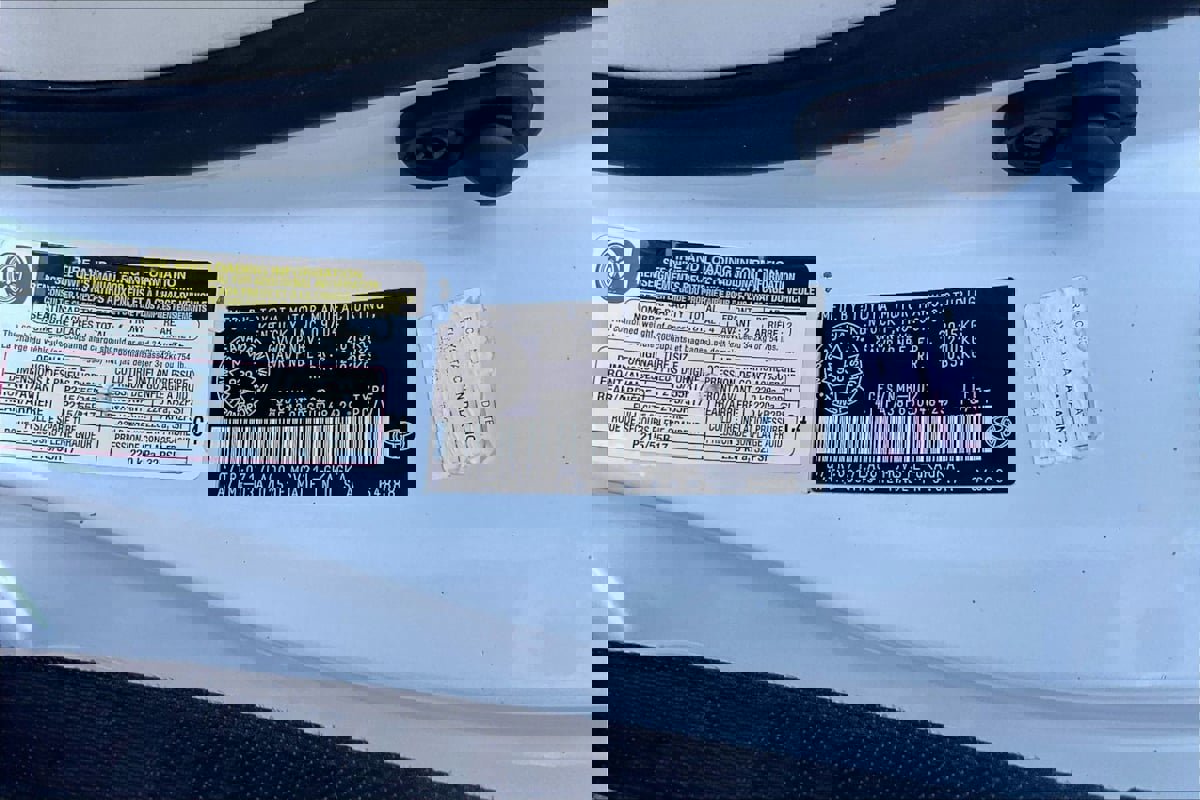 Used 2005 Toyota Solara SLE FWD image 18