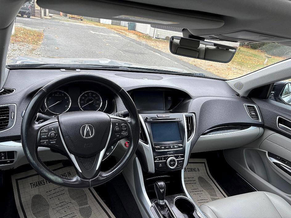 Used 2019 Acura TLX image 22