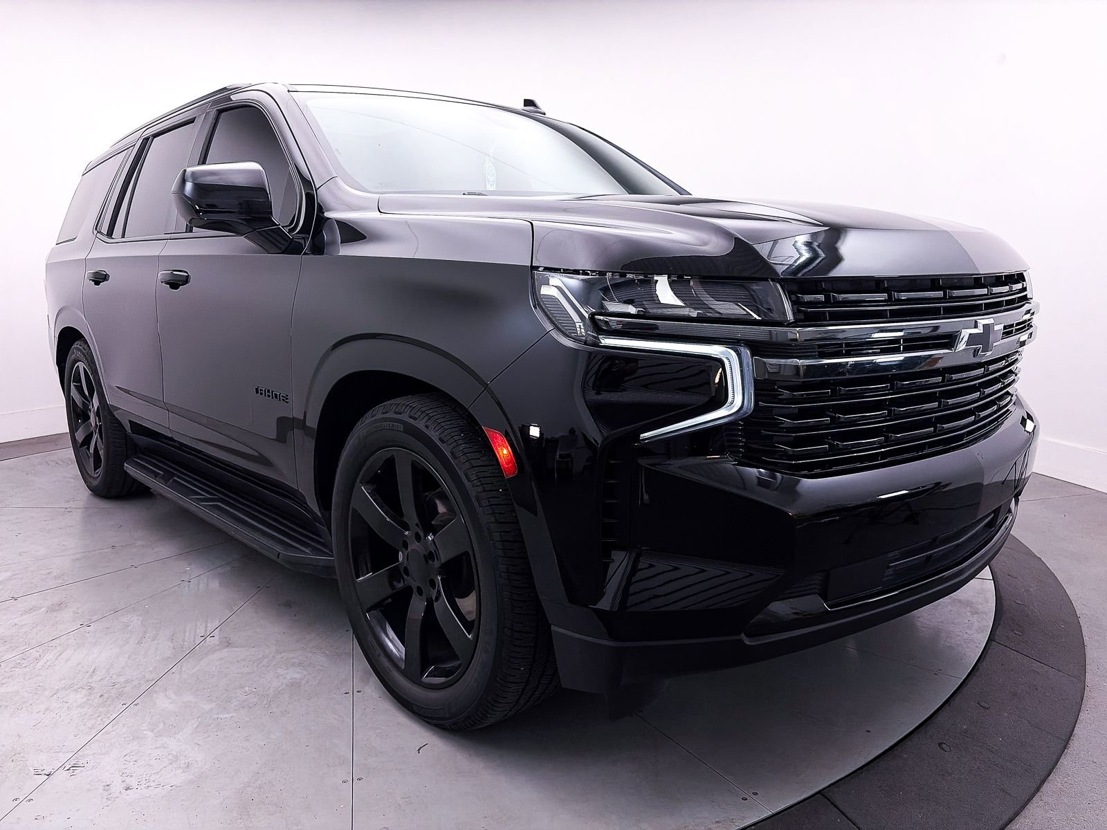 Used 2021 Chevrolet Tahoe RST RWD image 11