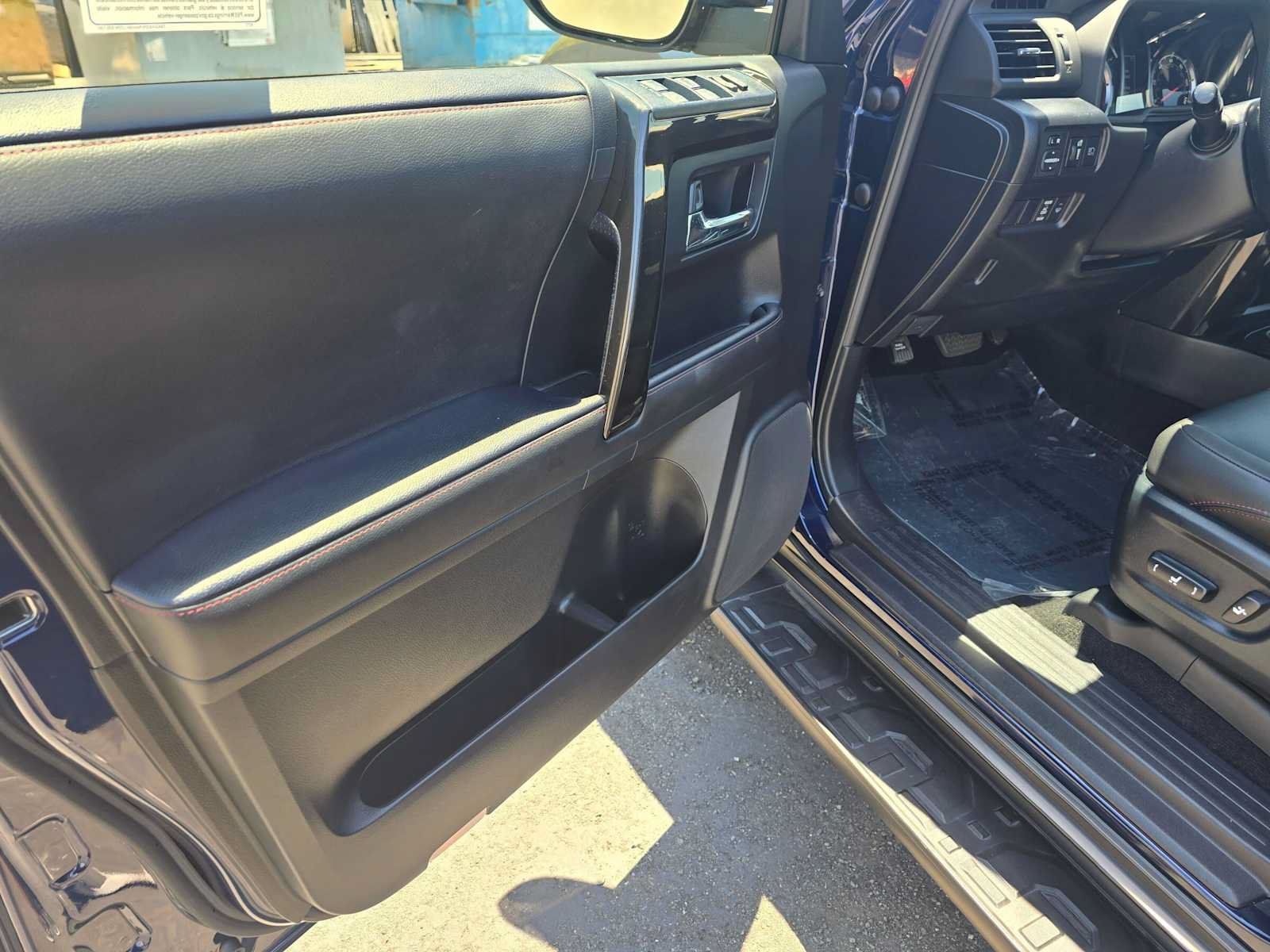 Used 2024 Toyota 4Runner TRD Off-Road Premium w/ Moonroof Package AWD/4WD image 21