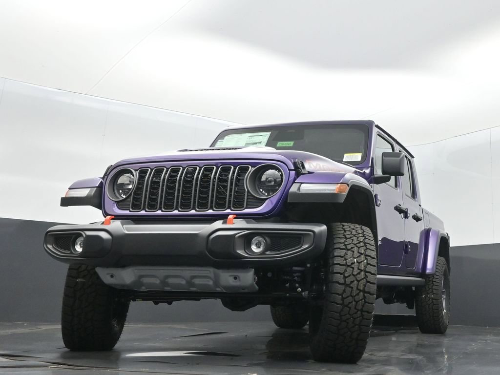 New 2026 Jeep Gladiator Mojave w/ Technology Group AWD/4WD image 30