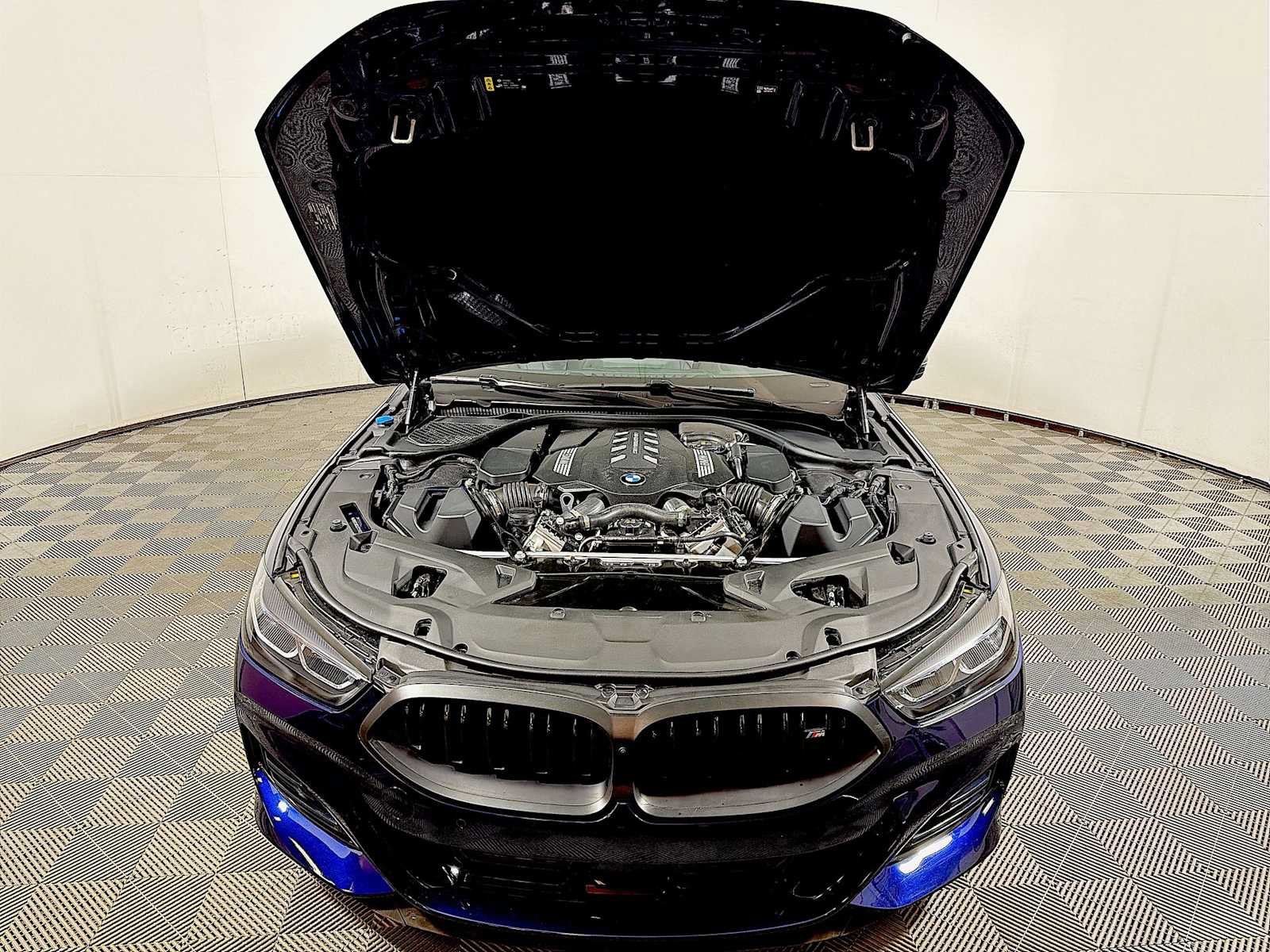 Used 2026 BMW M850i xDrive AWD/4WD image 29