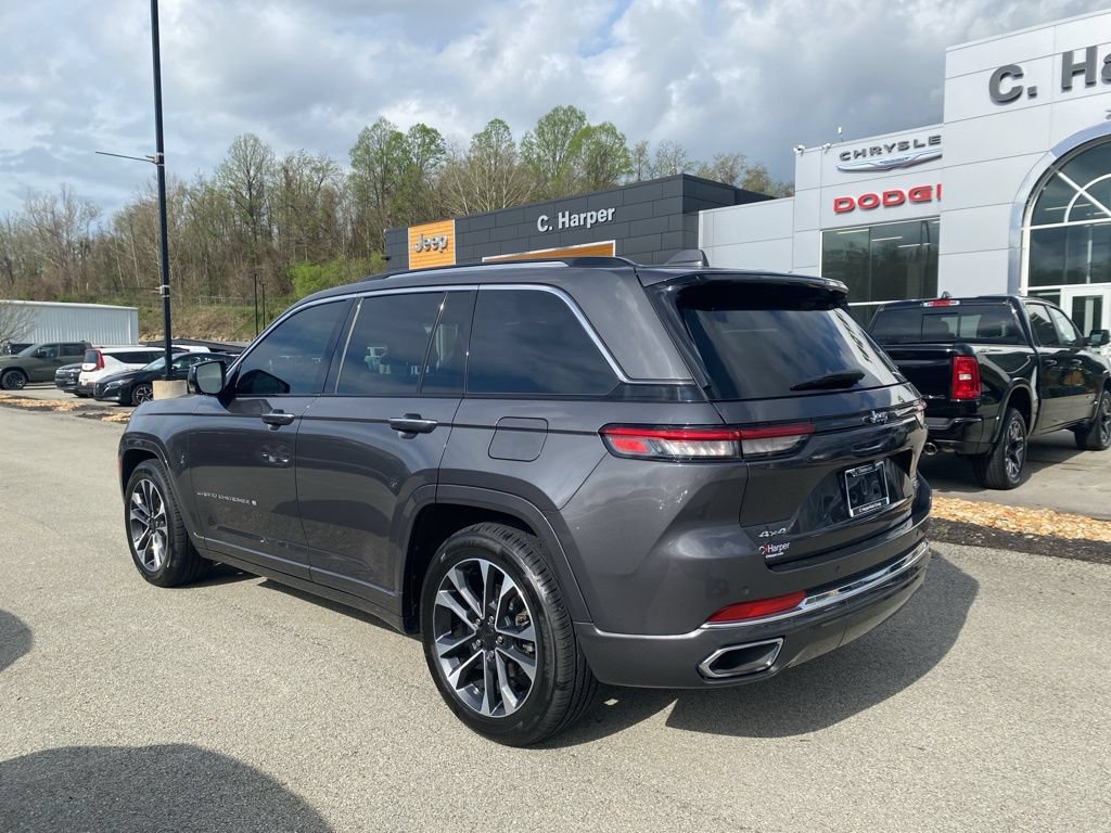 Used 2022 Jeep Grand Cherokee Overland AWD/4WD image 4