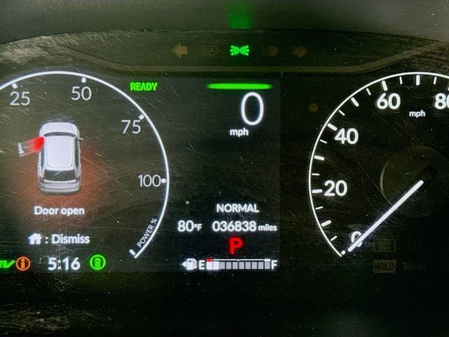 Used 2024 Honda CR-V Sport image 12