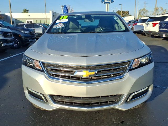 Used 2018 Chevrolet Impala LT w/ LT Leather Package FWD image 2