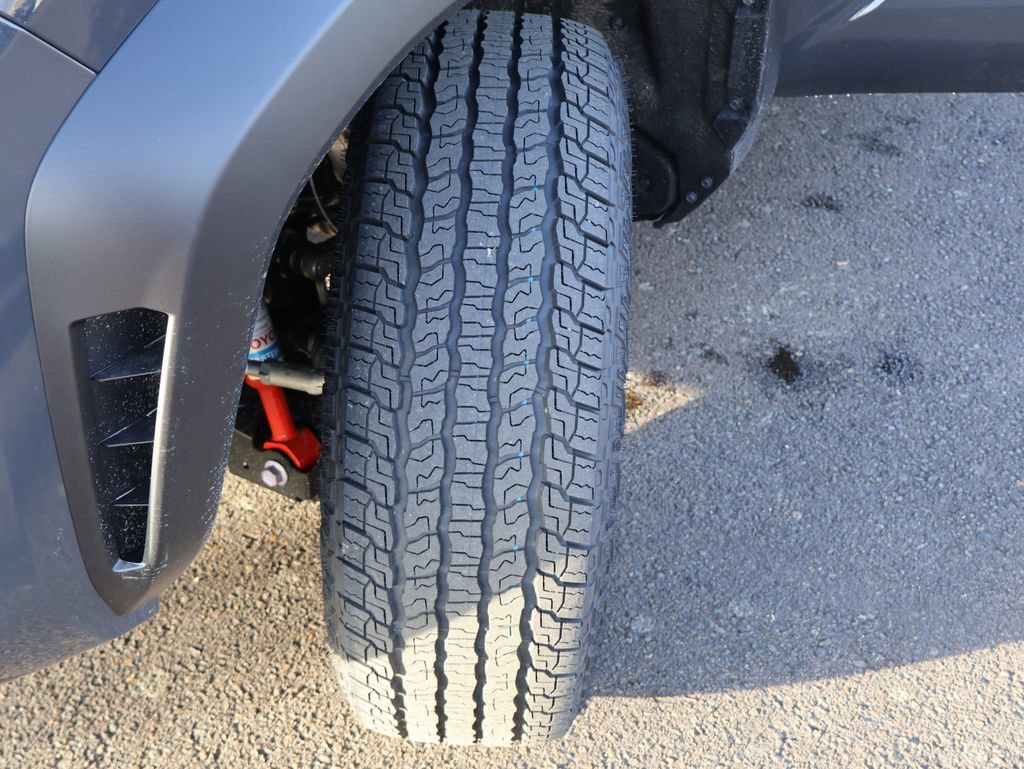 Used 2026 Toyota Tacoma TRD Off-Road w/ TRD Off Road Premium Package AWD/4WD image 39