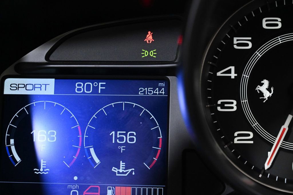 Certified 2019 Ferrari Portofino image 13