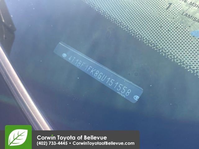 Used 2016 Toyota Camry SE image 30