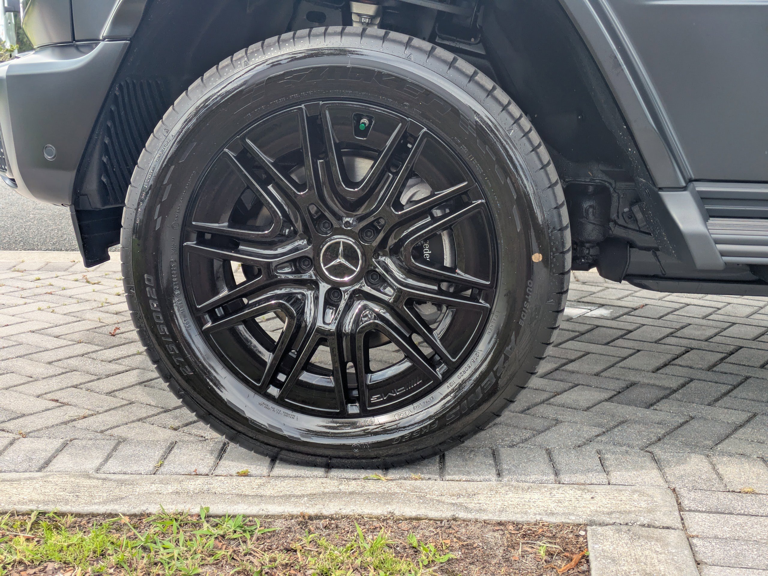 New 2025 Mercedes-Benz G 580 w/ EQ Technology image 2