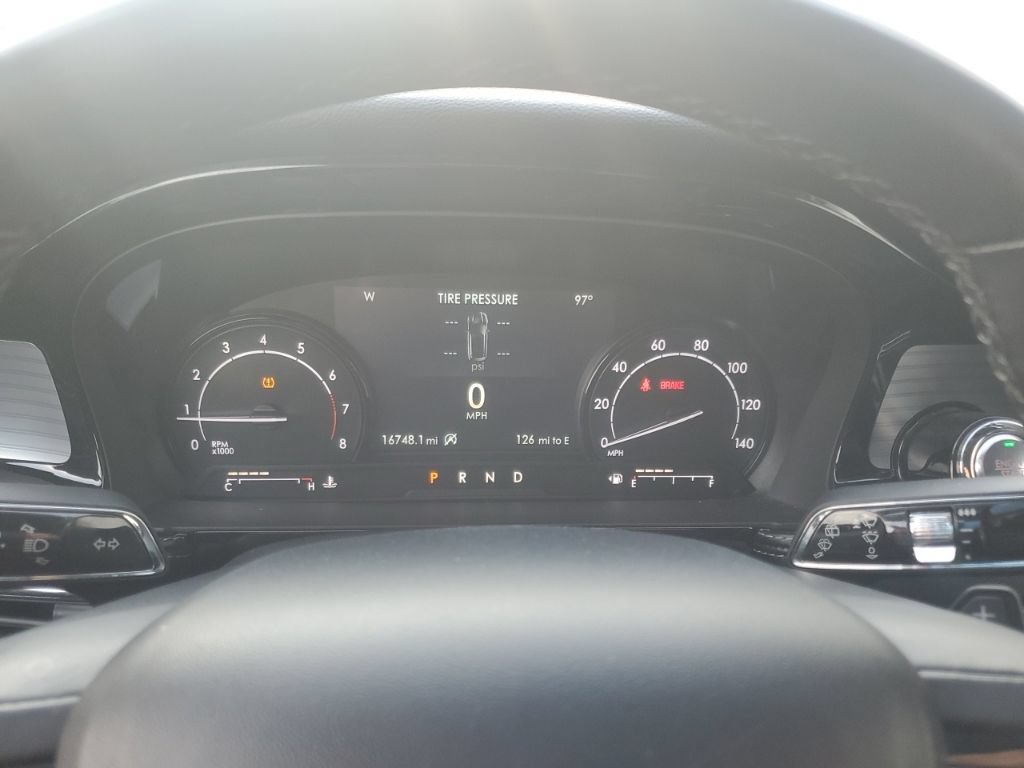 Used 2020 Lincoln Corsair FWD w/ Equipment Group 101A image 15