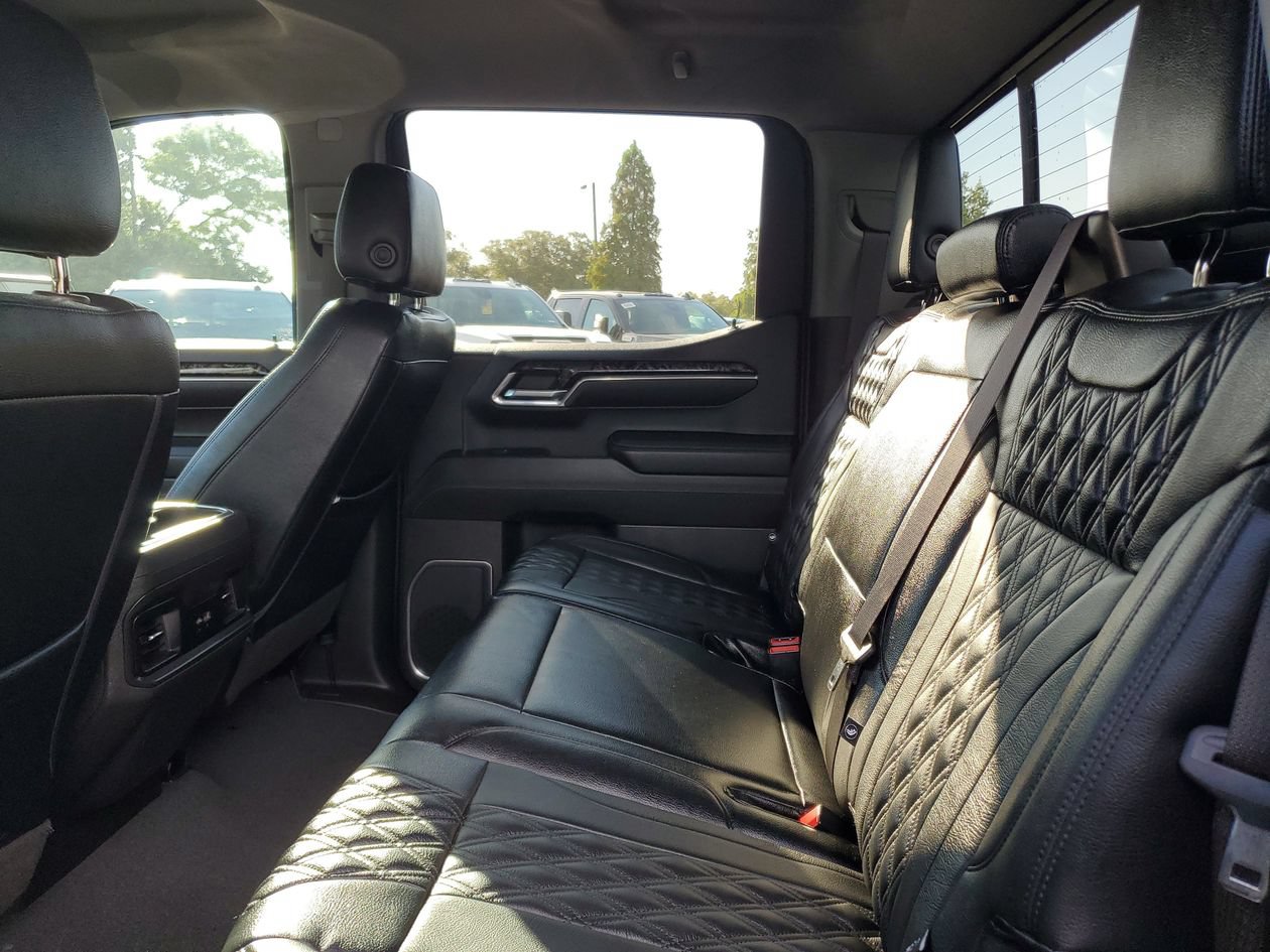 Used 2023 Chevrolet Silverado 1500 RST w/ All Star Edition Plus AWD/4WD image 11