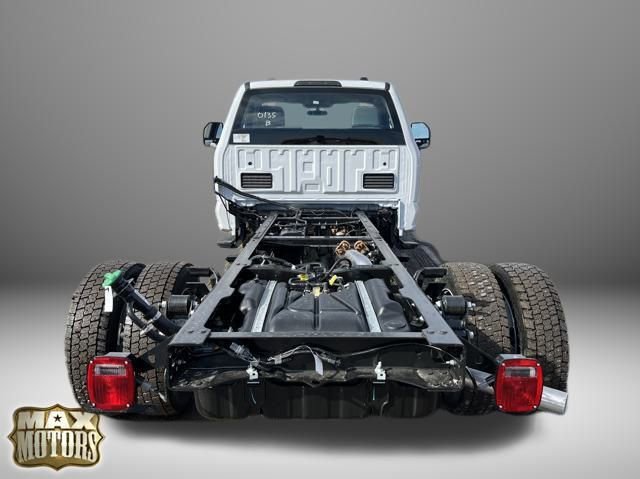 New 2024 Ford F550 4x4 Regular Cab Super Duty image 11