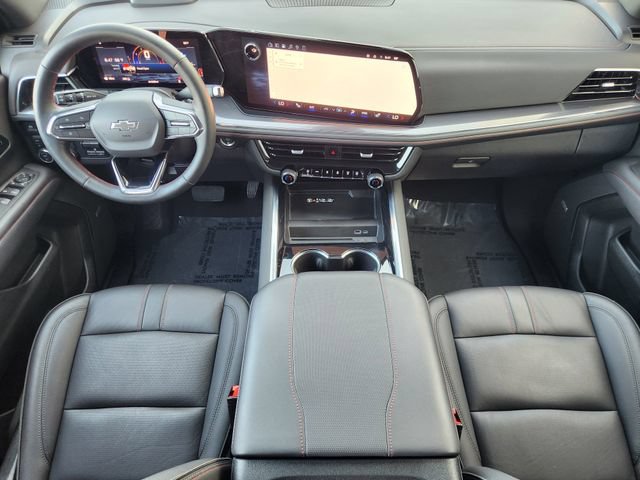 Used 2025 Chevrolet Suburban RST w/ RST Capability Package AWD/4WD image 28