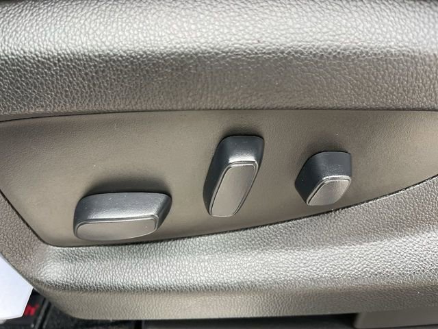 Used 2019 GMC Yukon Denali AWD/4WD image 12