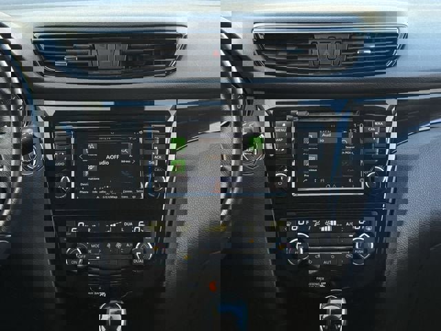 Used 2019 Nissan Rogue Sport SV w/ Technology Package image 15